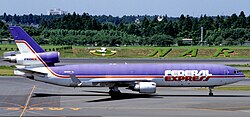 McDonnell Douglas MD-11 в раскраске, использовавшейся до 1994 года
