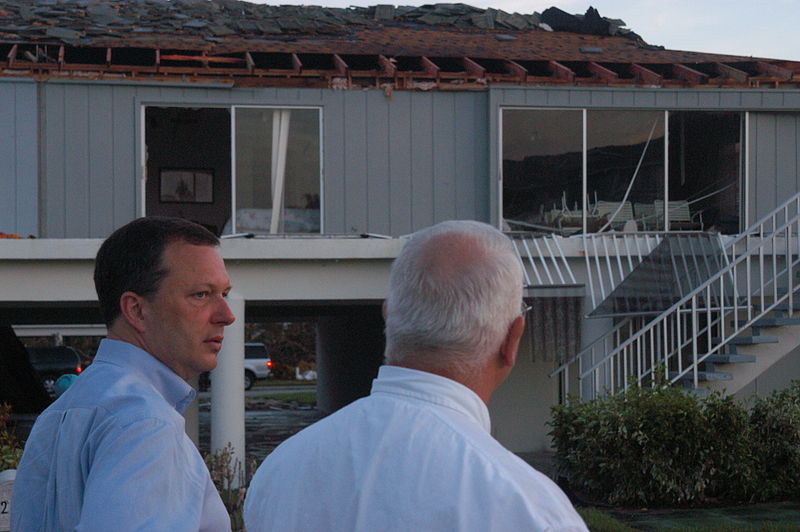 File:FEMA - 10034 - Photograph by Mark Wolfe taken on 08-18-2004 in Florida.jpg