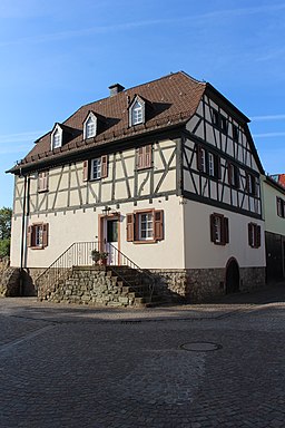 Fachwerkhaus von 1647, Obermainstraße 32, 65439 Flörsheim