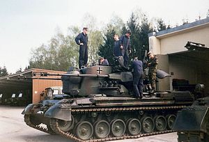 Leopard 1: Desenvolupament, Operadors, Referències