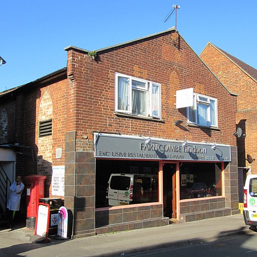 Former Wesleyan Chapel, Farncombe Street, Farncombe (April 2015) (2)