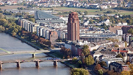 Frankfurt Am Main Deutschherrnviertel Ansicht vom Main Tower 20121009