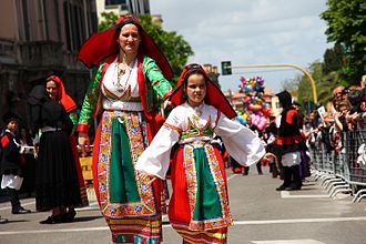 Traditional costumes Gavoi - Costume tradizionale (13).JPG