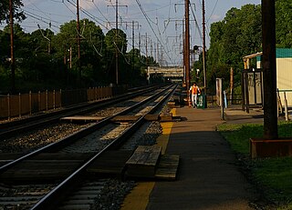 <span class="mw-page-title-main">Glenolden station</span> SEPTA station in Glenolden, Pennsylvania