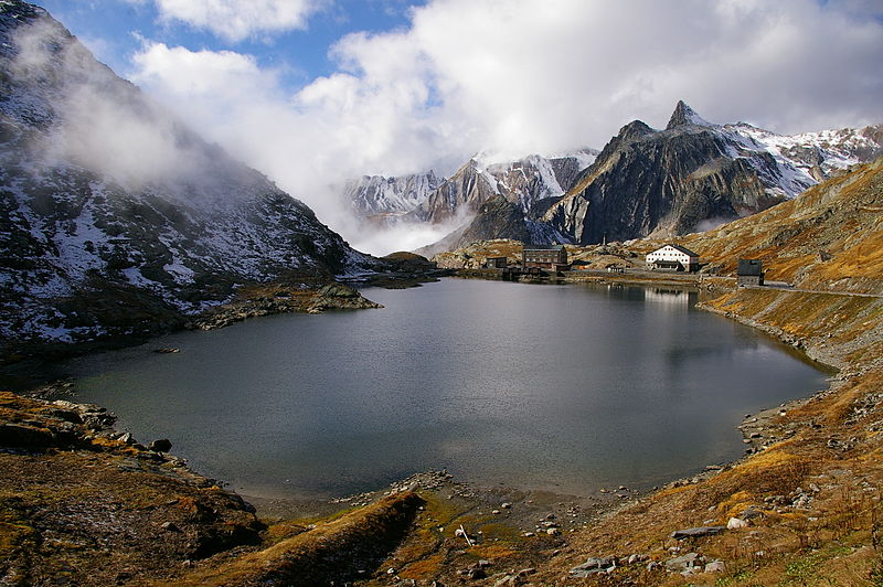 File:Great St. Bernard Pass.jpg