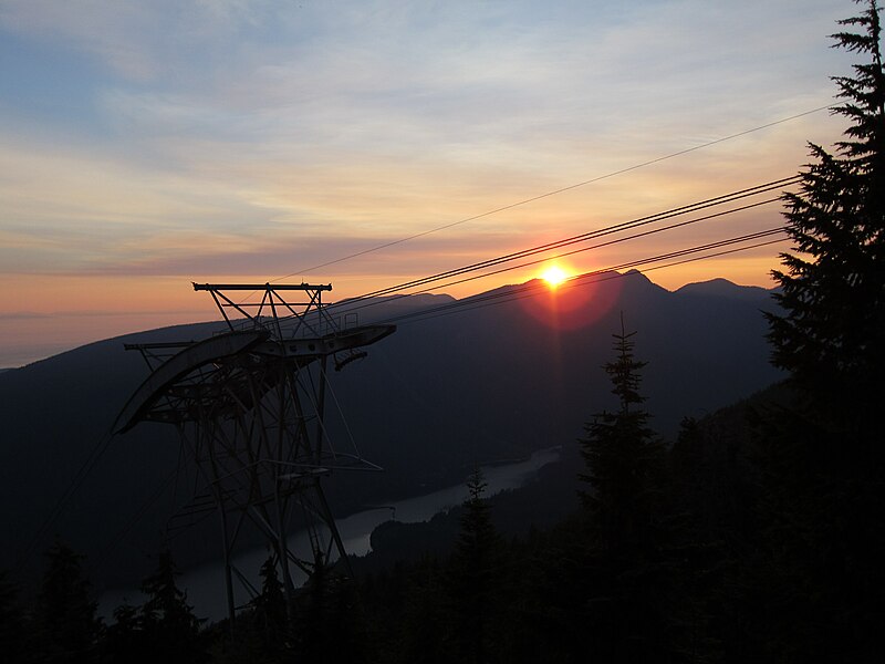 File:Grouse Mountain (4896545249).jpg