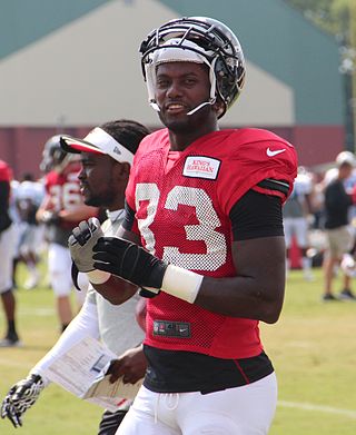 <span class="mw-page-title-main">Harry Douglas</span> American football player (born 1985)