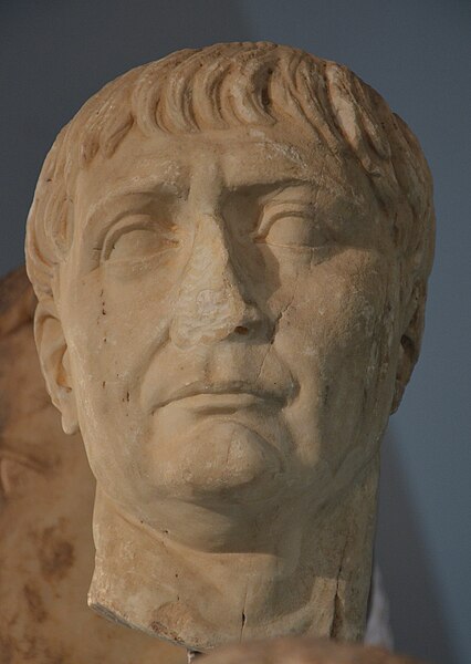 File:Head of Trajan, Ny Carlsberg Glyptotek, Copenhagen (10686601186).jpg