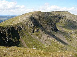 Dollywaggon Pike.jpg-dan baland Crag