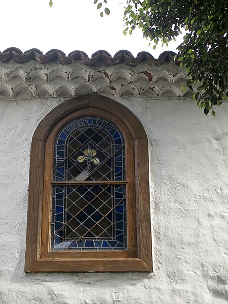 File:Iglesia Santa Úrsula ventana.jpg