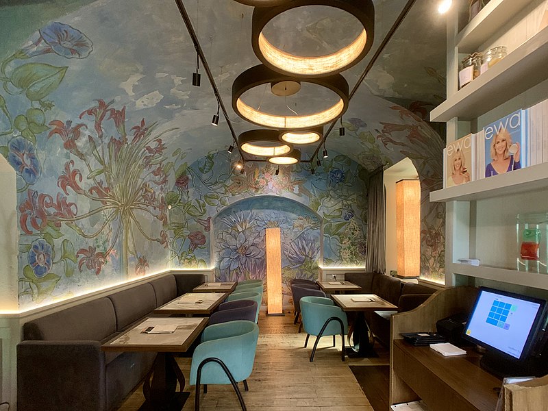 File:Interior of Zalipianki Ewa Wachowich Restaurant, Kraków, Poland, 2019, 01.jpg
