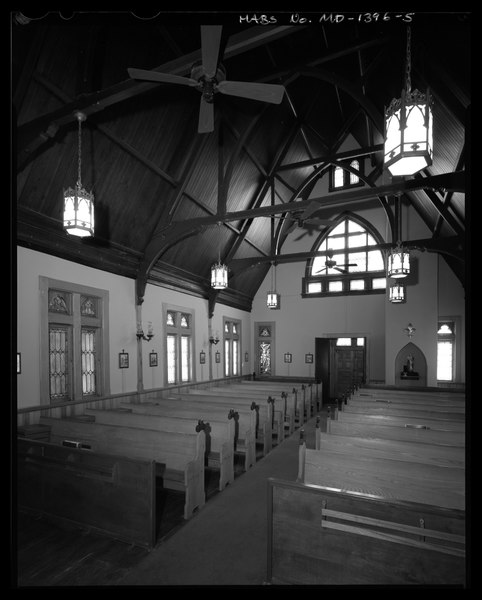 File:Interior view from northwest toward rear of chancel. - Christ Church, 121 East Main Street (Route 18), Stevensville, Queen Anne's County, MD HABS MD-1396-5.tif