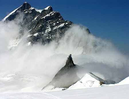 Tập_tin:JungfraujochCloud.jpg