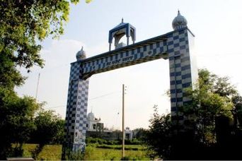 Karnana Main Gate.jpg
