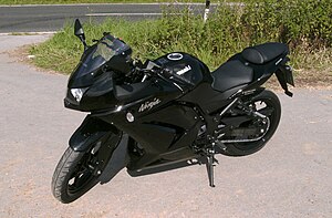 Kawasaki Ninja 250R noir.jpg