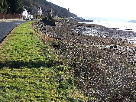 Kilmun, shoreline