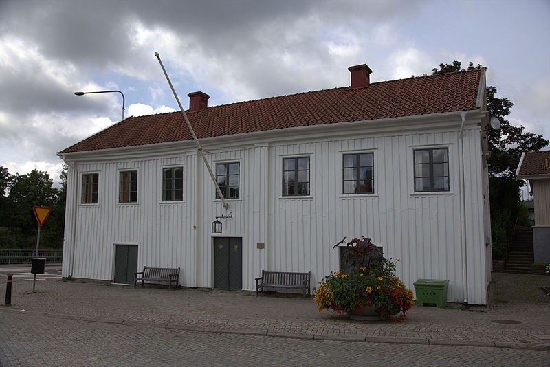 File:Kungälvs gamla rådhus 2015 002.jpg