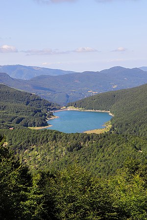 Non c'entra con il parco dei Ronchi a Massa, è un lago in un'altra regione