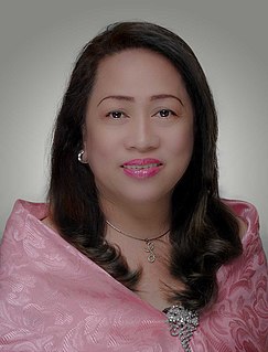 Lakambini Reluya Filipino politician