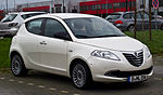 Lancia Ypsilon 0.9 TwinAir Turbo 8v Platinum (II) - Frontansicht, 31. Dezember 2012, Düsseldorf.jpg