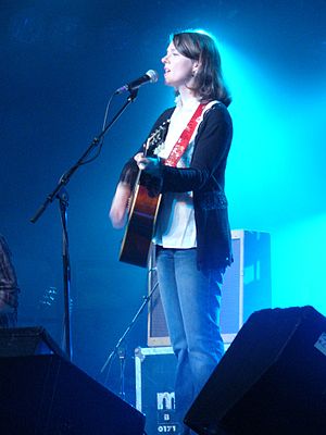 Laura Cantrell.jpg