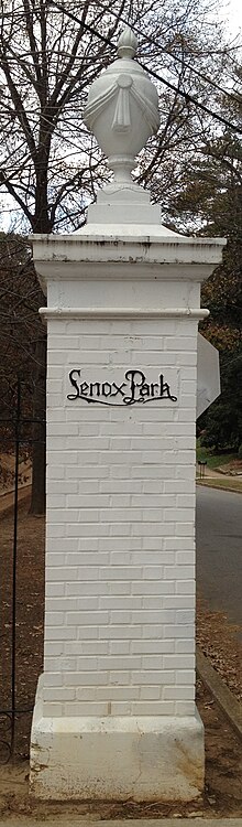 Lenox Park urn and pedestal marker at Sunken Garden Park Lenox Park urn and pedestal.JPG