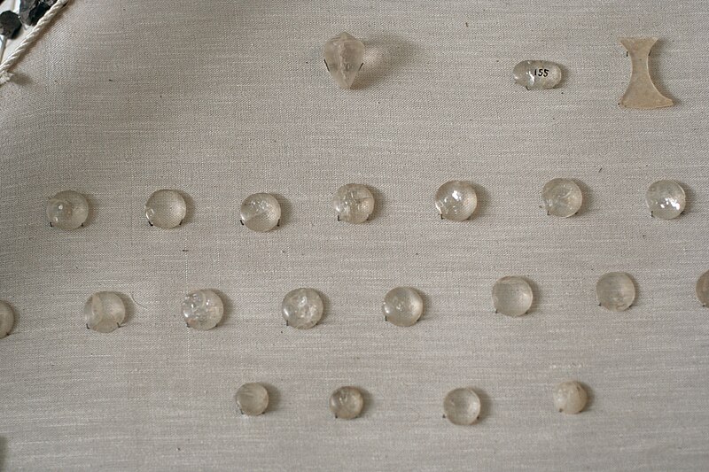 File:Lenses of rock crystal, Crete, Neopalatial, 1600-1450 BC, AMH, 0502221.jpg