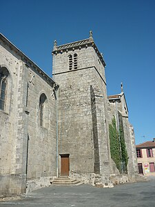 L'église Saint-Sauveur.