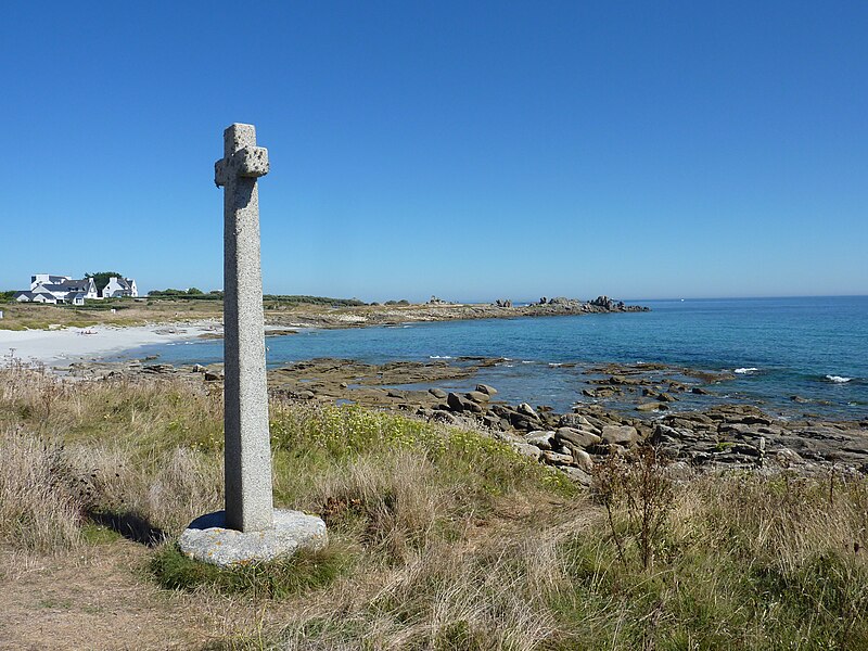 File:Lesconil 180 La croix des amoureux.JPG