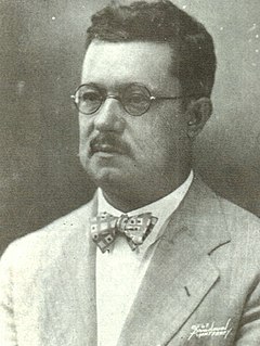 Héctor González González