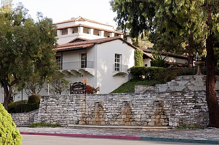 Malaga Cove Library 