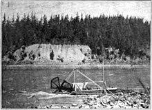 1907 photograph of a fishwheel in Oregon