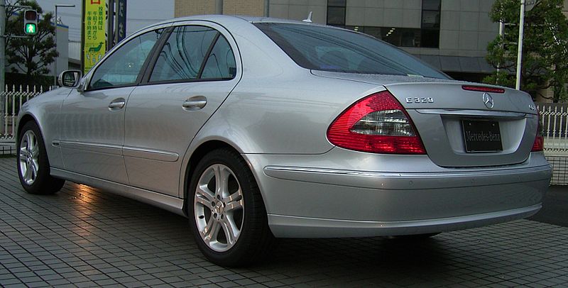 Category:Mercedes-Benz W211 - Wikimedia Commons