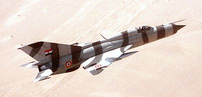 مقاتلة ميج 21 مصرية في مناورات النجم الساطع 82