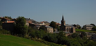 <span class="mw-page-title-main">Montclar, Aveyron</span> Commune in Occitanie, France