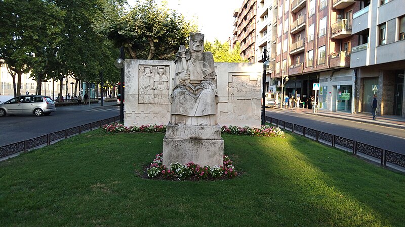 File:Monumento al Fuero de Logroño - 2023 (1).jpg