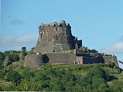 Le château de Murol.