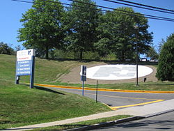 Maple Street entrance and logo NorwalkCTNorwkHospEntrance09052007.JPG