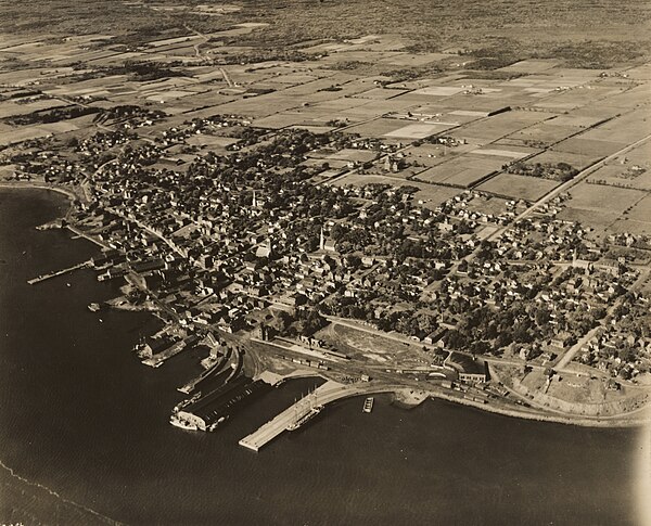 Aerial view of Pictou, 1924