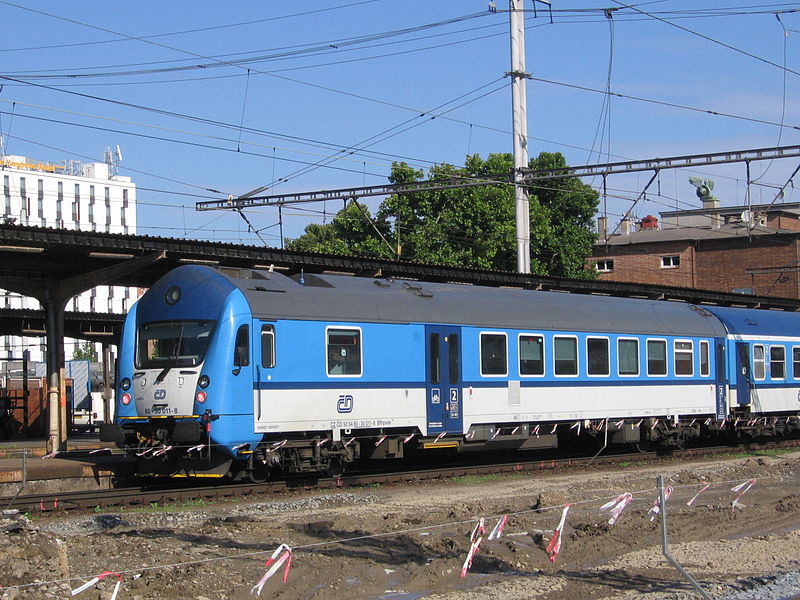 File:Olomouc main station reconstruction 2014 03.JPG