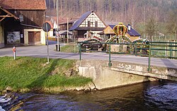 An image of a few houses and a bridge in Zoggendorf