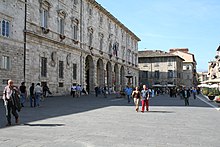 Facciata del Palazzo dell'Arengo