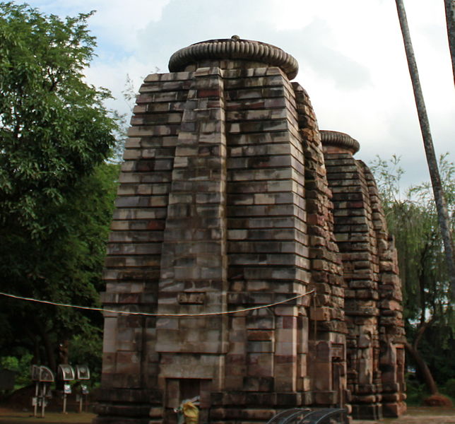 File:Pandava temple complex, Bhubaneswar, Odisha (cropped).JPG