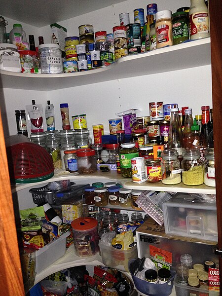 File:Pantry 2.JPG