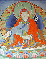 Guru Padmasambhava (Liên Hoa Sinh), người sáng lập hang động thiền định. Bức tranh tường trên cầu Paro.