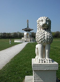 Peace Pagoda - geograph.org.uk - 112590