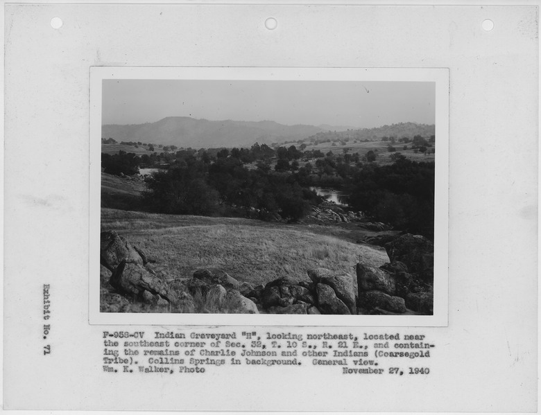 File:Photograph "Indian Graveyard 'H'...containing the remains of Charlie Johnson and other Indians (Coarsegold Tribe),"... - NARA - 296227.tif