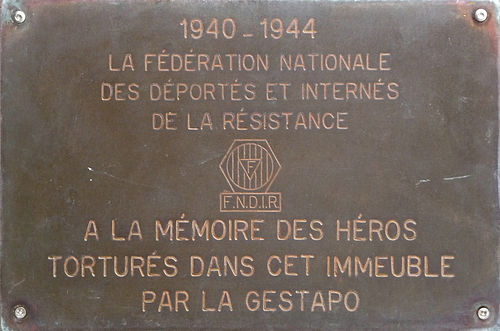 Plaque à Bonne Nouvelle.jpg