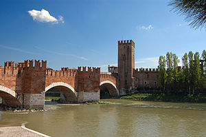 Podul Castel Vecchio.jpg