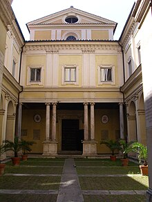 Soria's basilica portico at the rear of the enclosed forecourt Portico della Chiesa di San Gregorio Magno, Roma 018.jpg